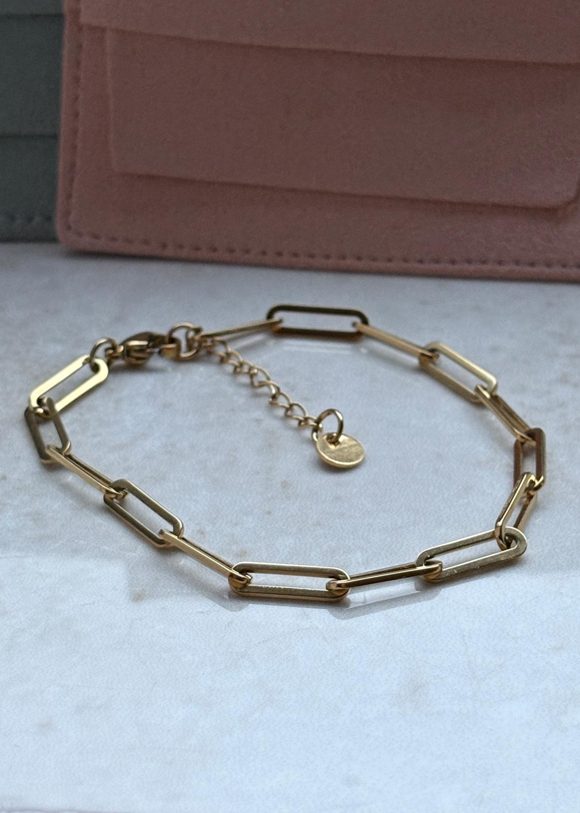 Paper Chain Bracelet