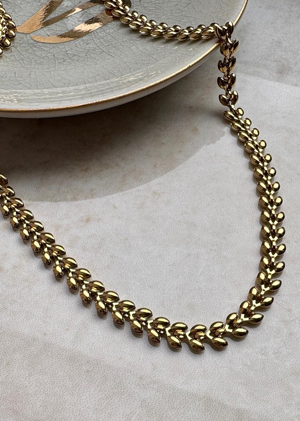 Gold Leaf-Link Chain Necklace